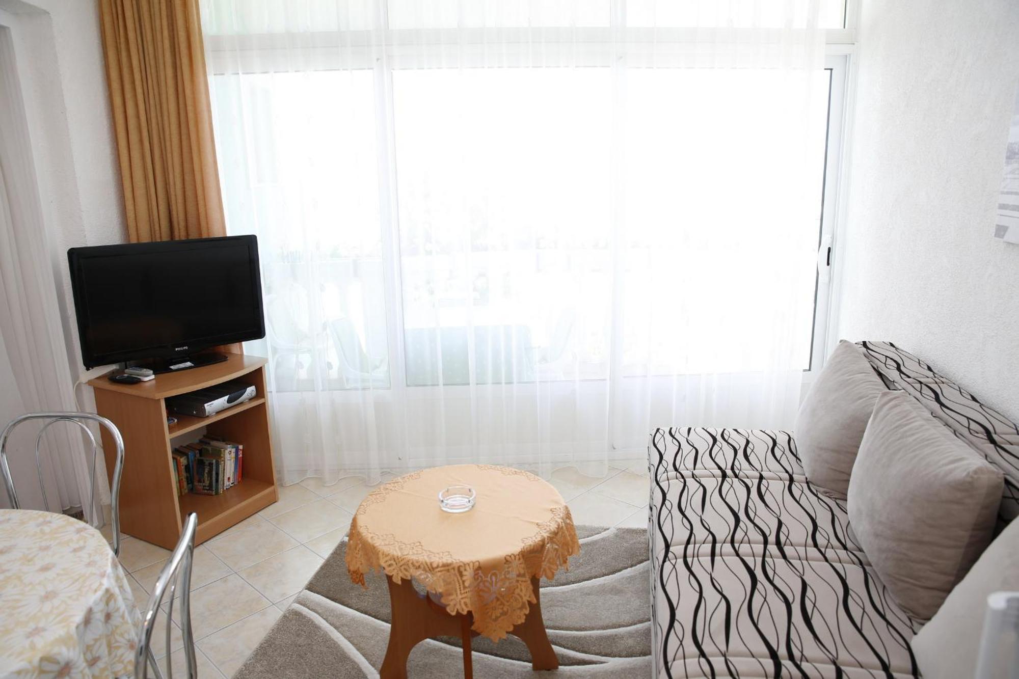 Apartments Katarine Zrinske فوديس المظهر الخارجي الصورة