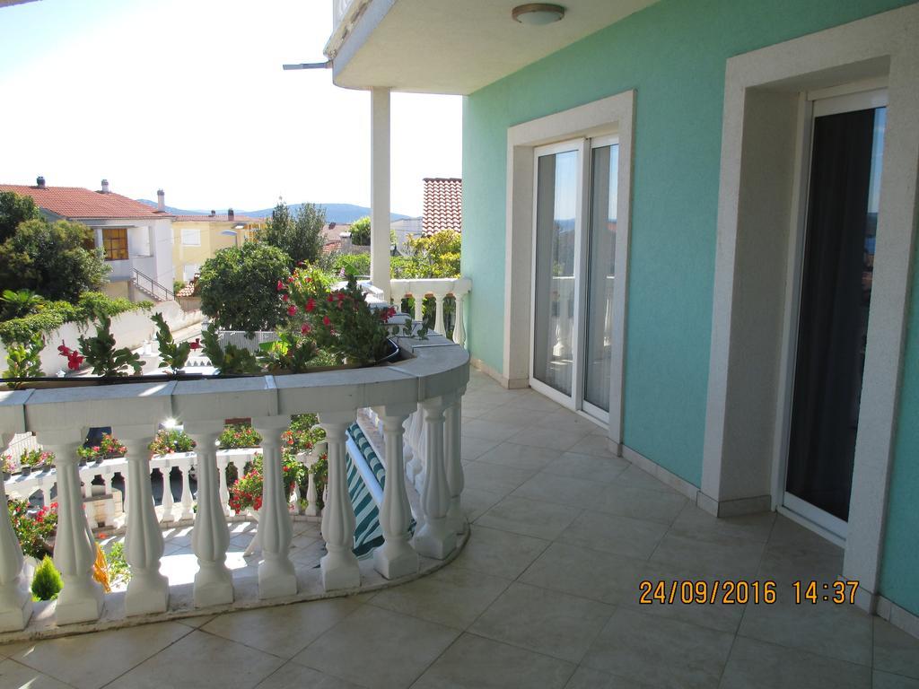 Apartments Katarine Zrinske فوديس المظهر الخارجي الصورة