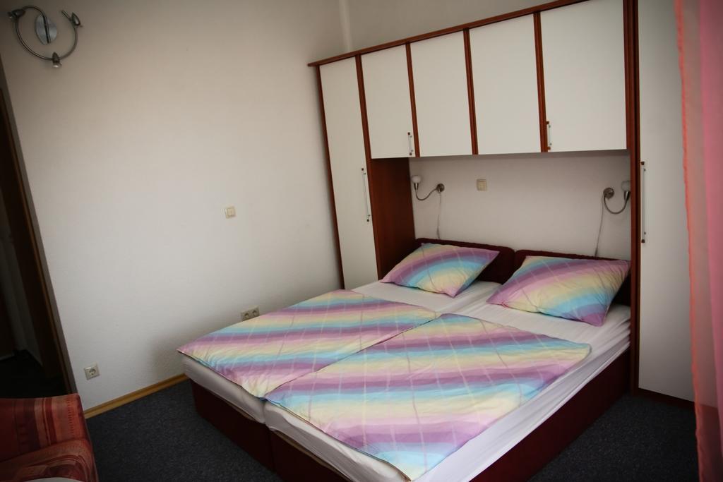 Apartments Katarine Zrinske فوديس المظهر الخارجي الصورة